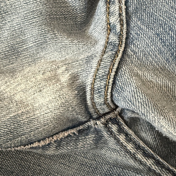 Vigoss The Atlanta Flare Distressed Jeans - Size 7 - Picture 9 of 9